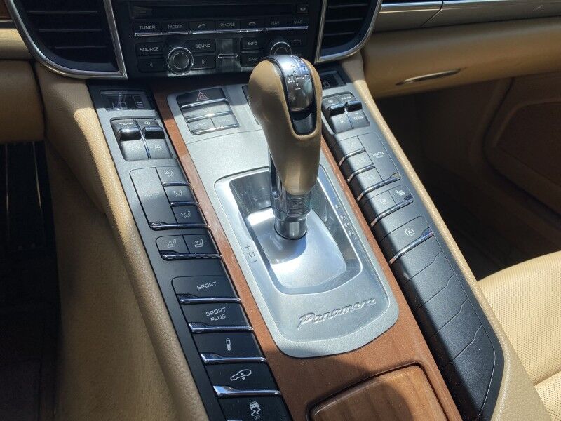 2014 Porsche Panamera S Bristol  PA