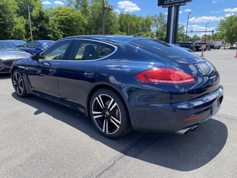 2014 Porsche Panamera S
