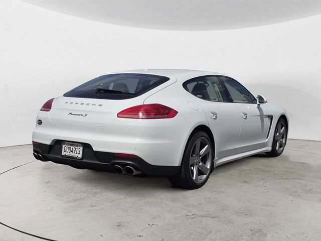 2014 Porsche Panamera S E-Hybrid