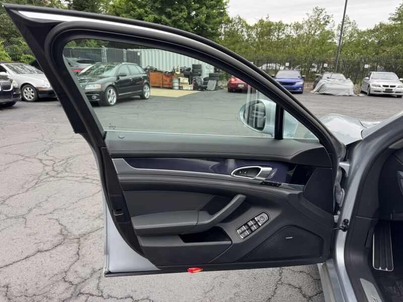 2014 Porsche Panamera S Willow Grove PA