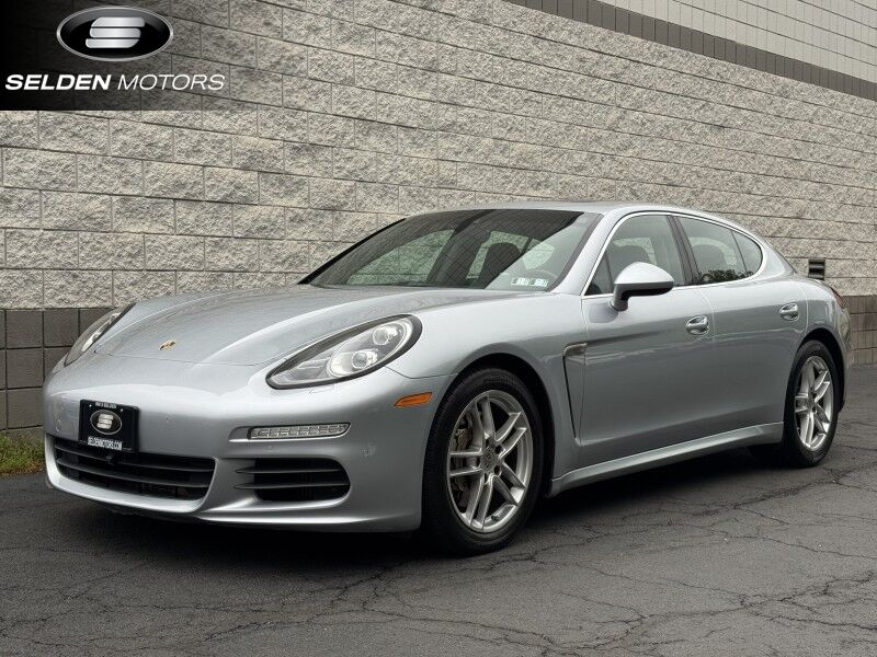 2014 Porsche Panamera S