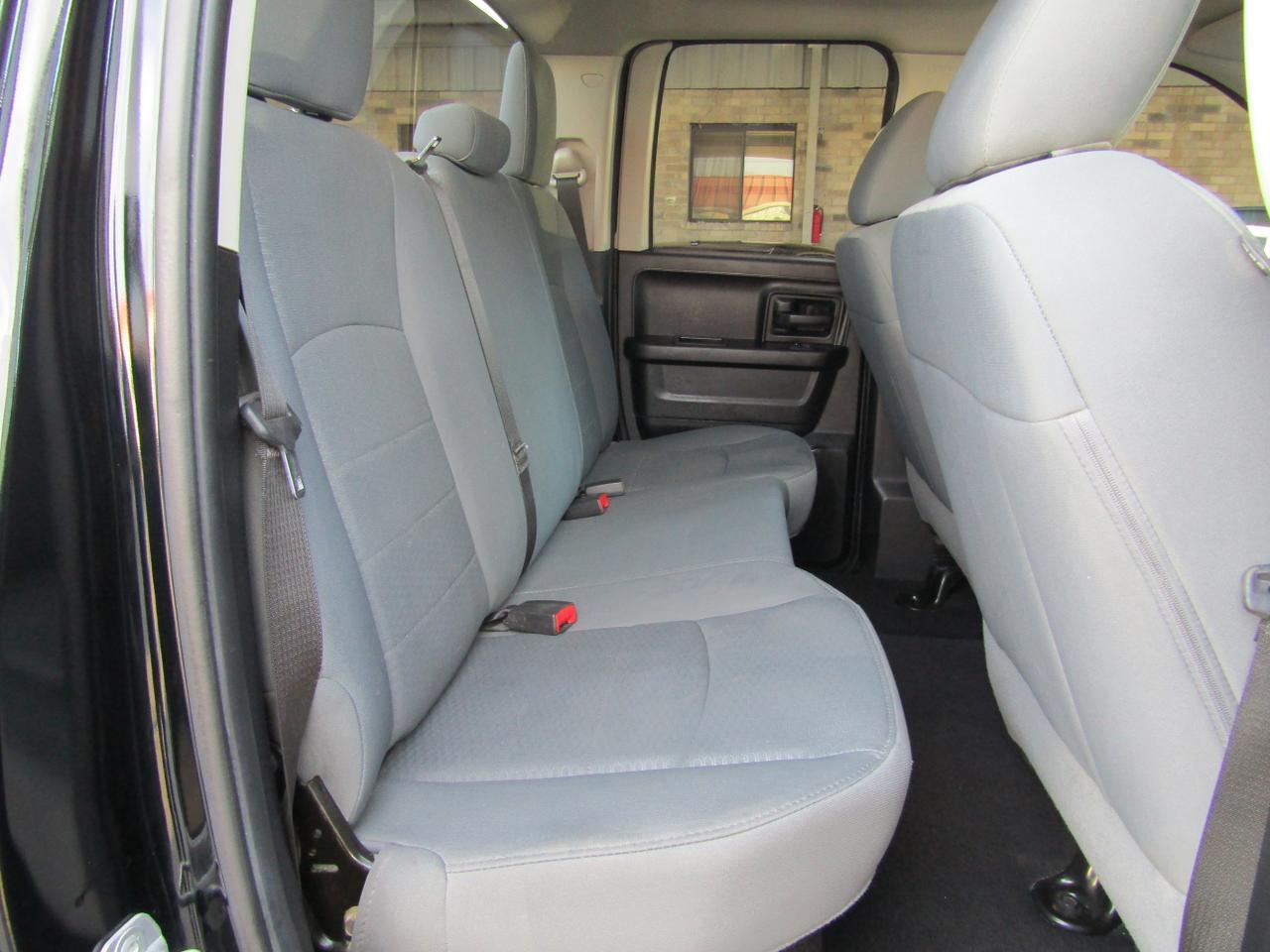 2014 RAM 1500 2WD Quad Cab 140.5 Express Grand Prairie TX