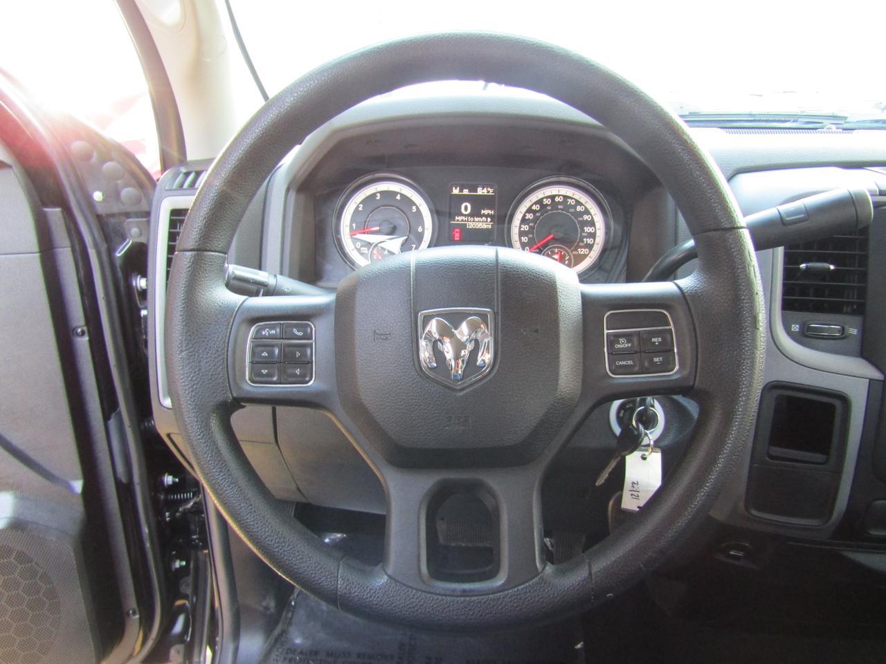 2014 RAM 1500 2WD Quad Cab 140.5 Express Grand Prairie TX