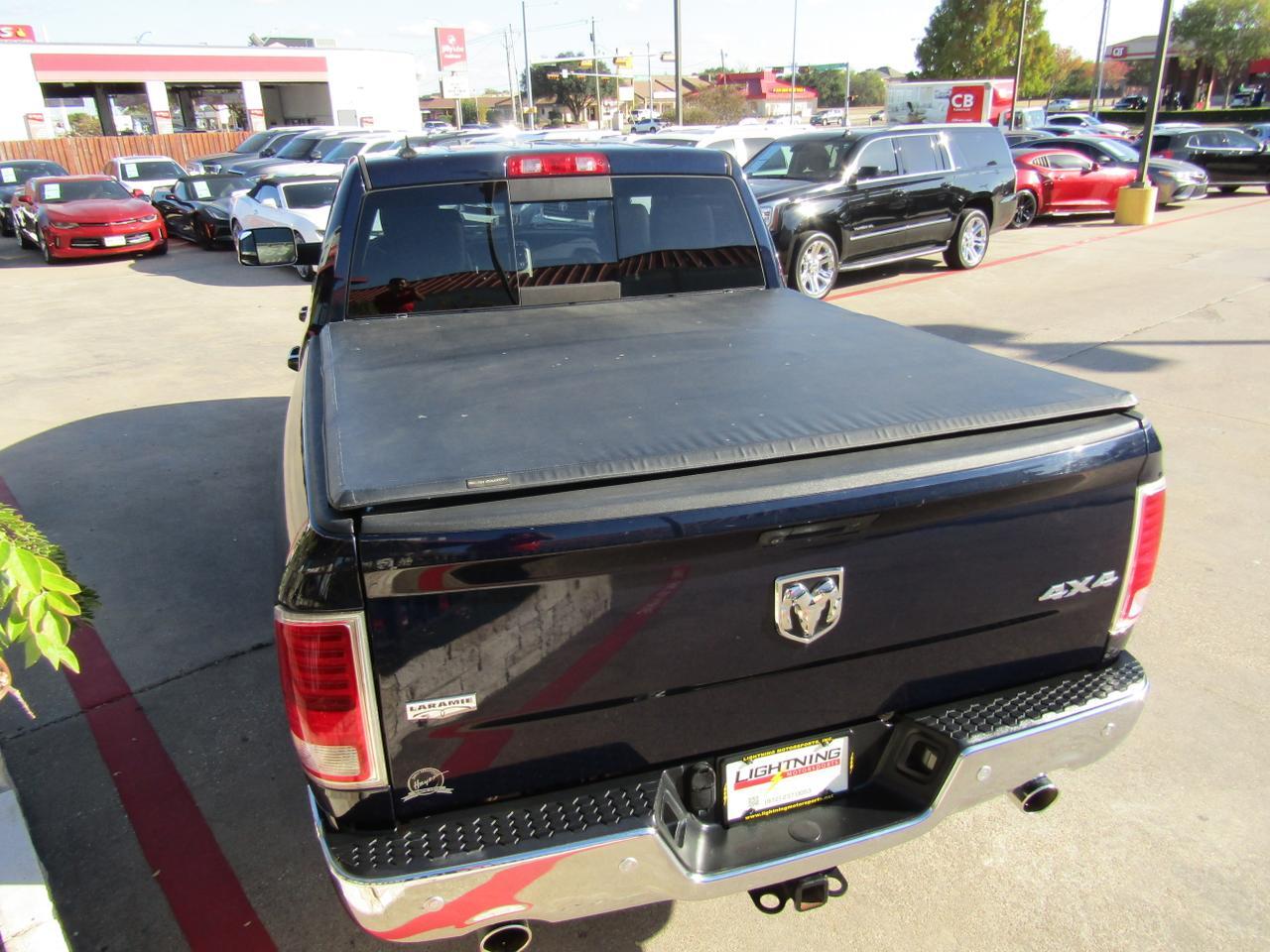 2014 RAM 1500 4WD Crew Cab 140.5 Laramie Grand Prairie TX