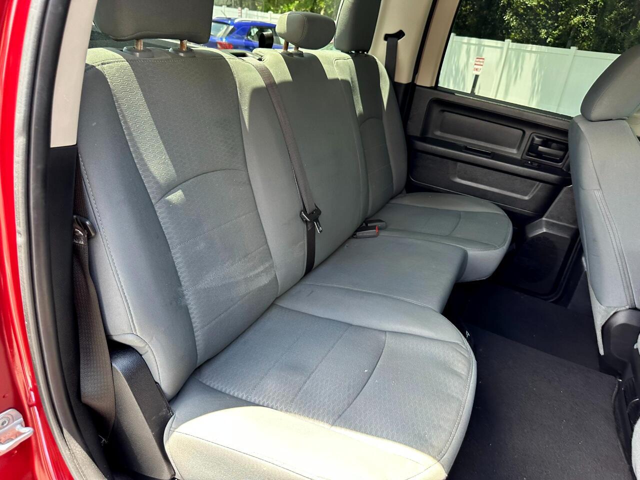 2014 RAM 1500 4WD Crew Cab 140.5&quot; Express Jacksonville FL