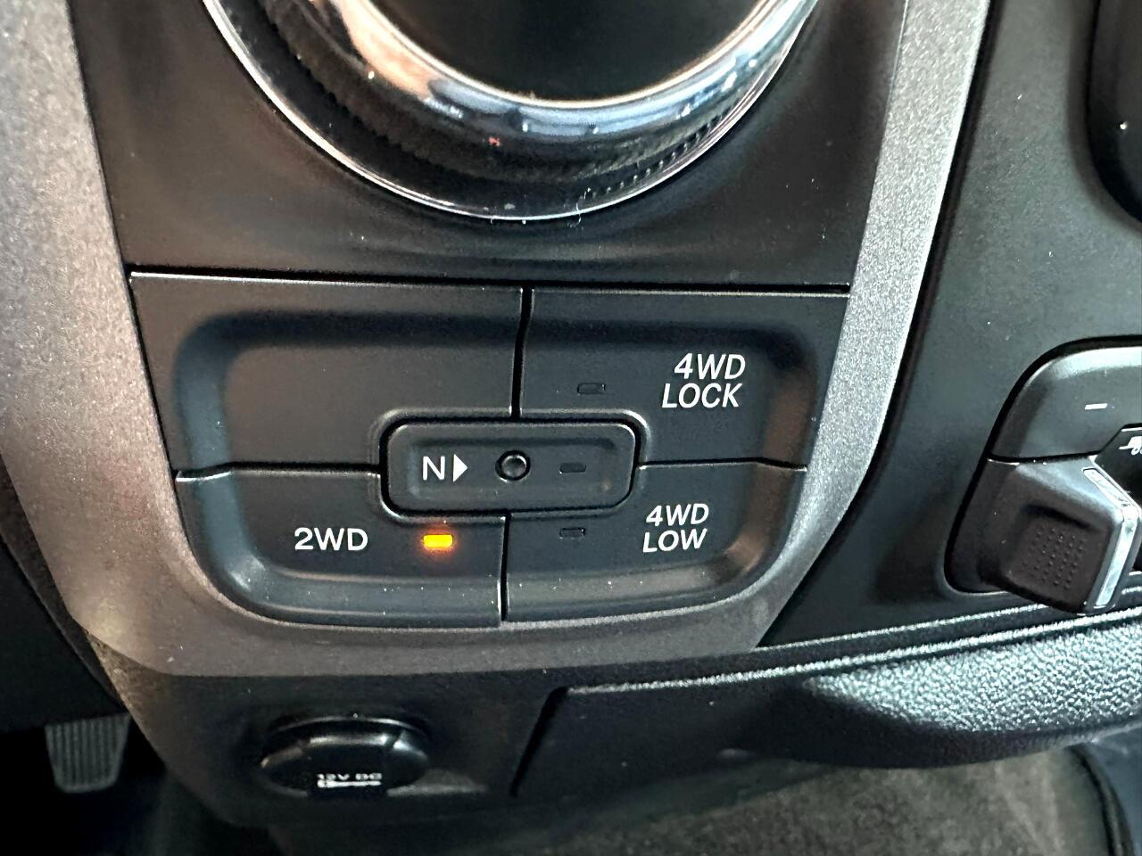 2014 RAM 1500 4WD Crew Cab 140.5&quot; Express Jacksonville FL