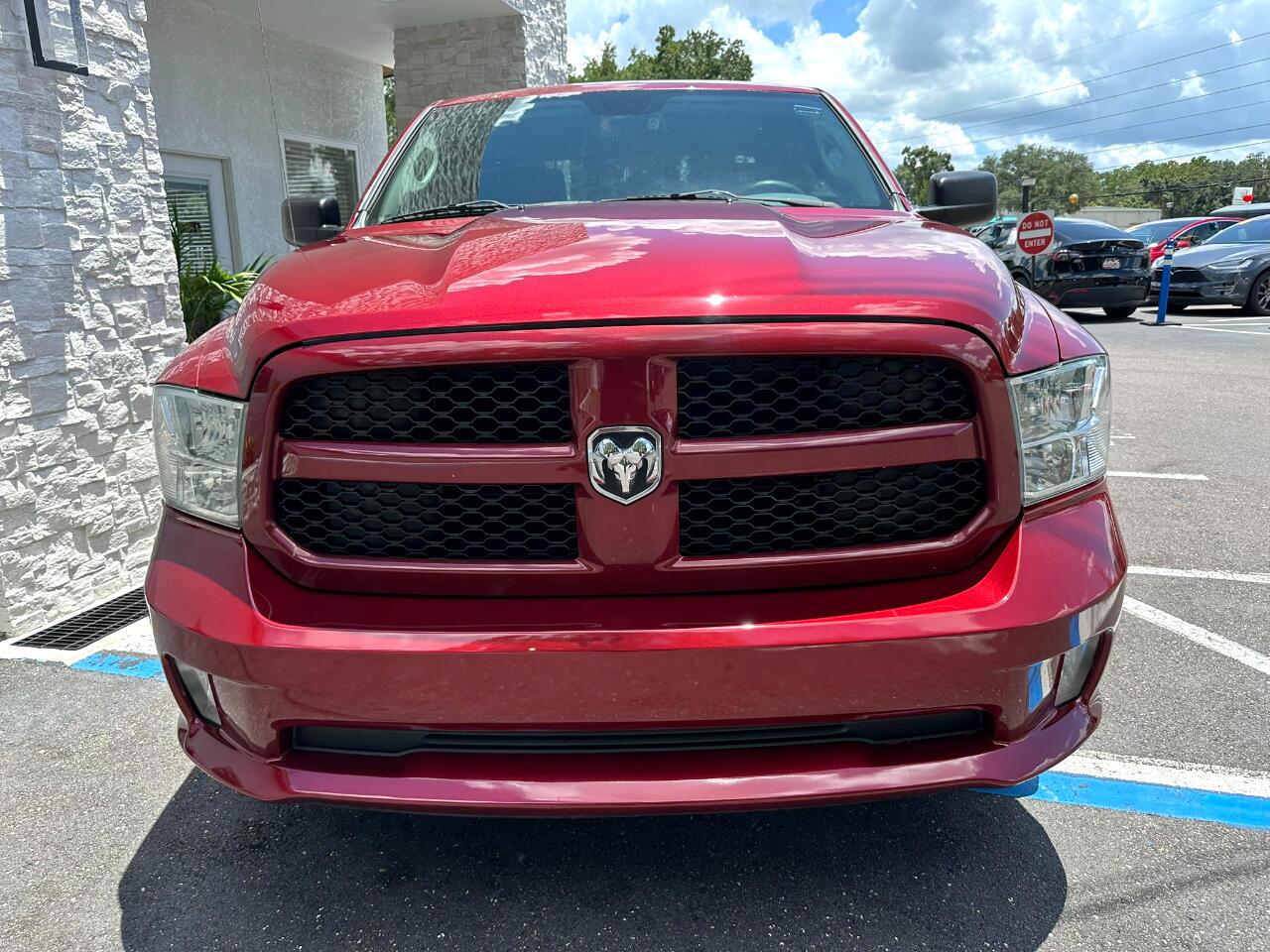 2014 RAM 1500 4WD Crew Cab 140.5&quot; Express Jacksonville FL