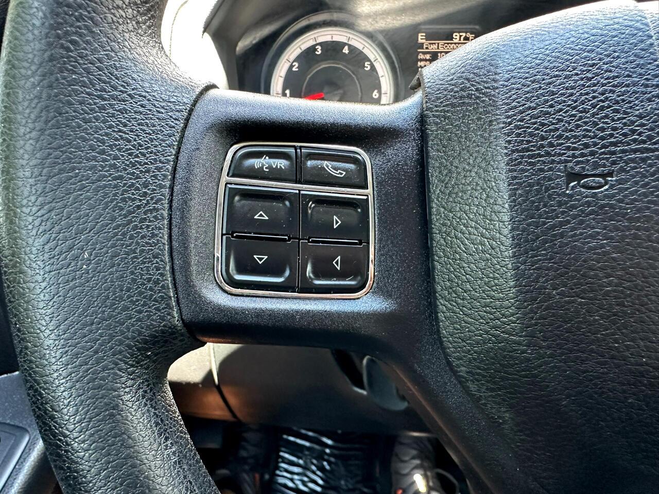 2014 RAM 1500 4WD Crew Cab 140.5&quot; Express Jacksonville FL