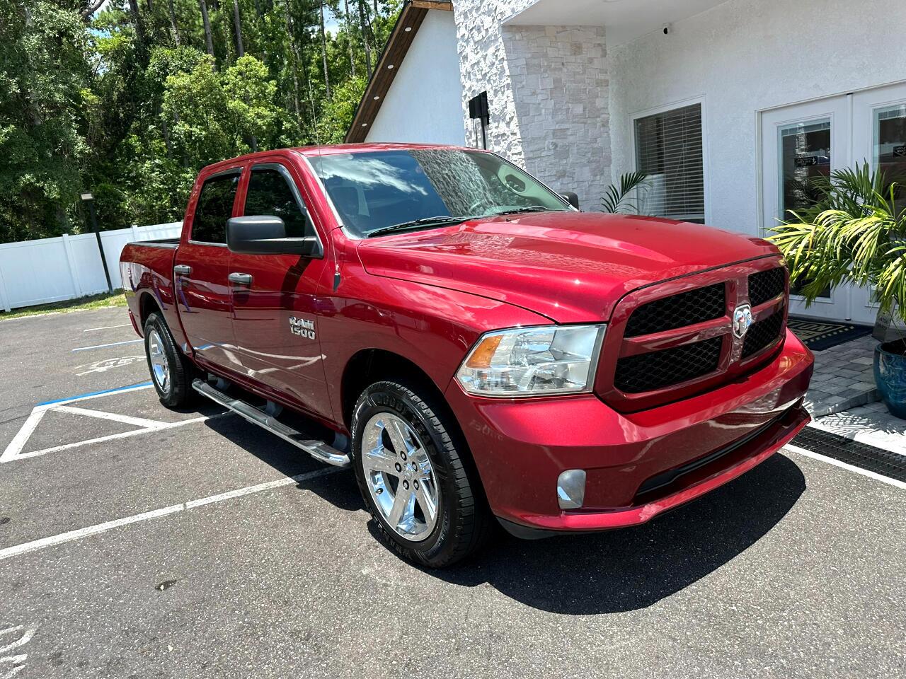 2014 RAM 1500 4WD Crew Cab 140.5&quot; Express Jacksonville FL