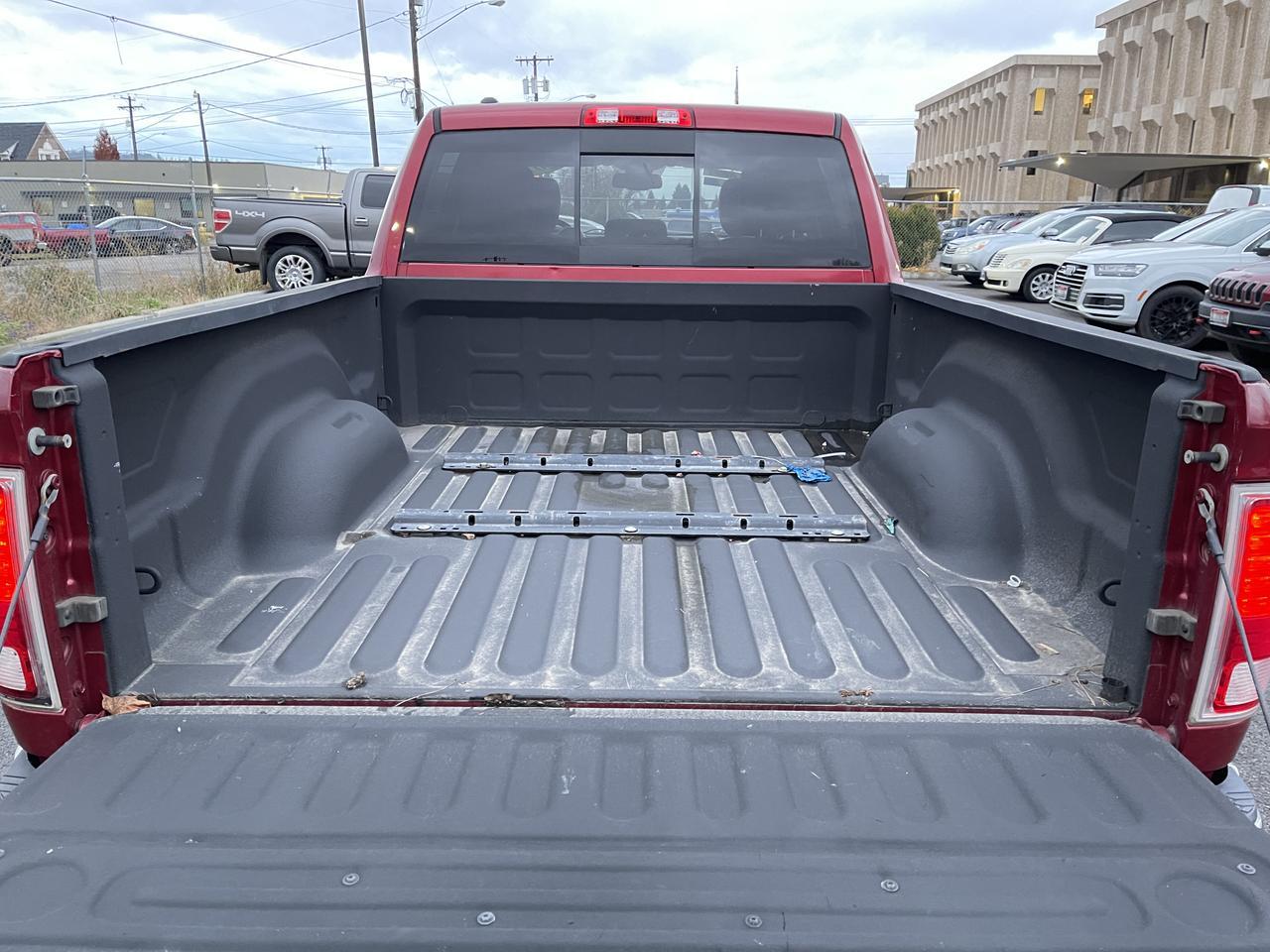 2014 RAM 1500 Laramie Crew Cab LWB 4WD