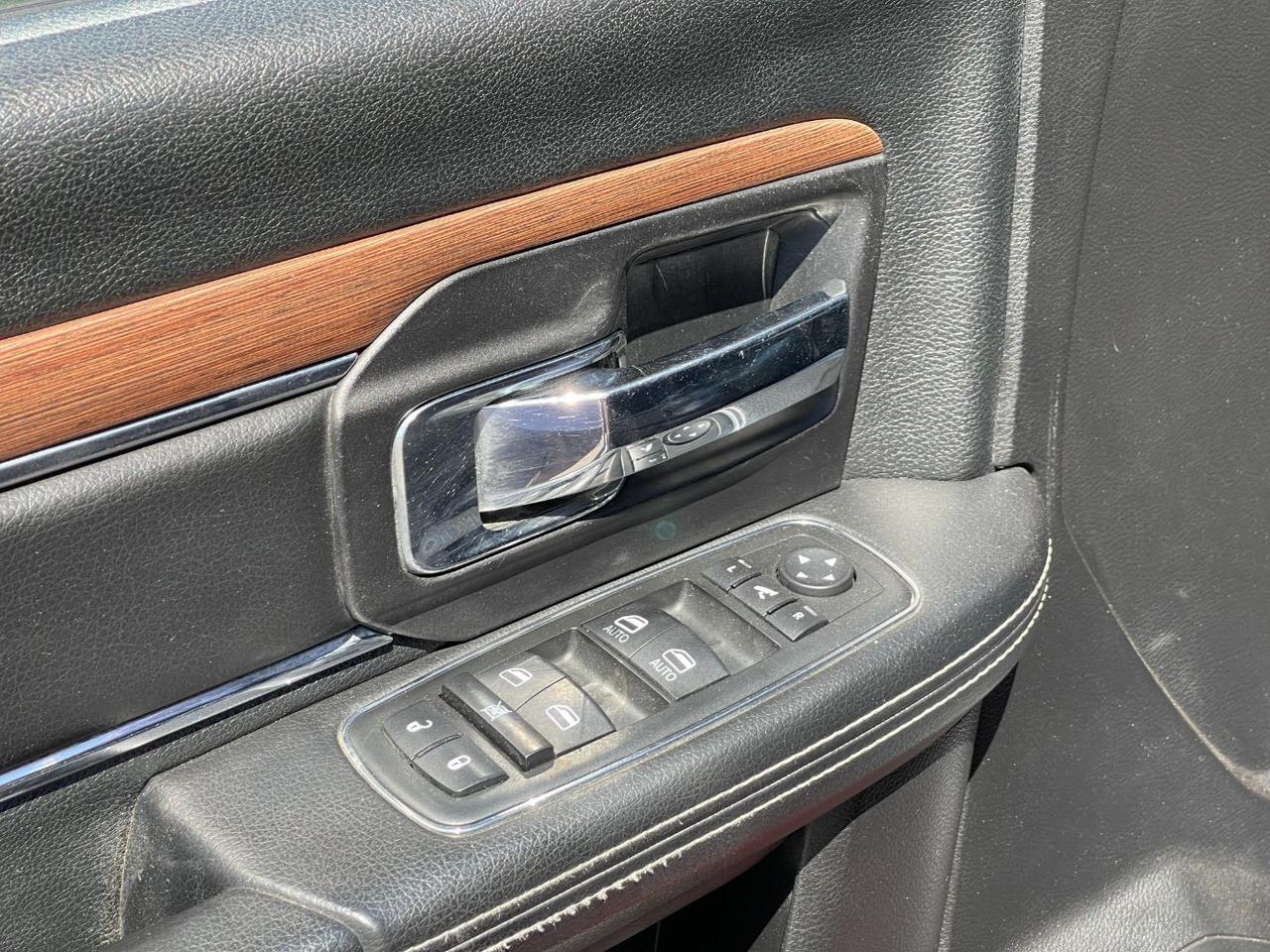 2014 RAM 1500 Laramie Crew Cab SWB 4WD Spokane Valley WA