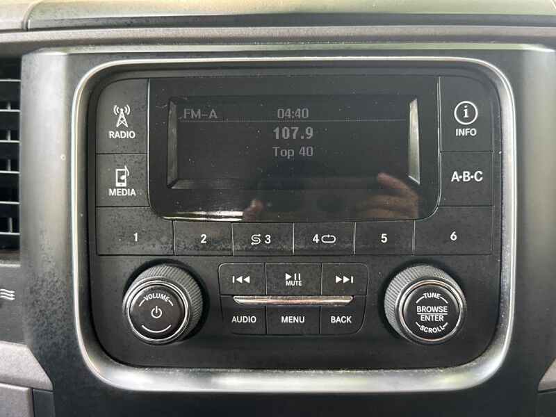 2014 Ram 1500 4WD Crew Cab 140.5 Express Arlington VA
