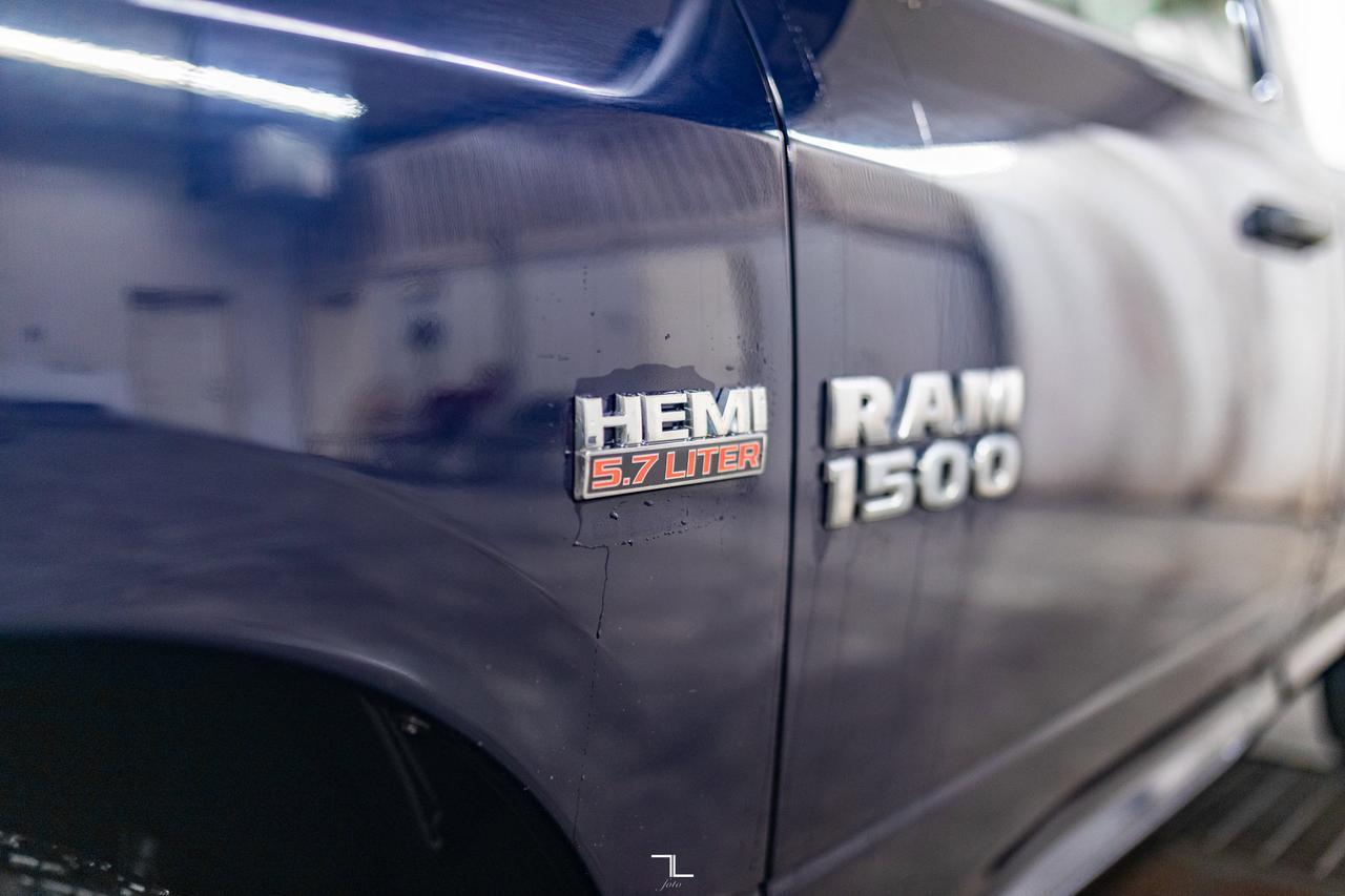 2014 Ram 1500 4x2 Reg Cab SXT Longbox HEMI Red Deer AB