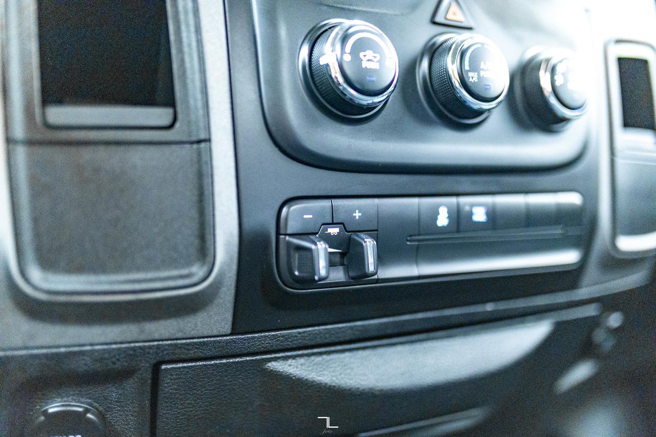 2014 Ram 1500 4x2 Reg Cab SXT Longbox HEMI Red Deer AB