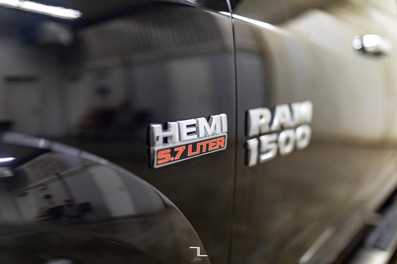 2014 Ram 1500 4x4 Crew Cab Laramie Leather Roof Nav BCam Red Deer AB