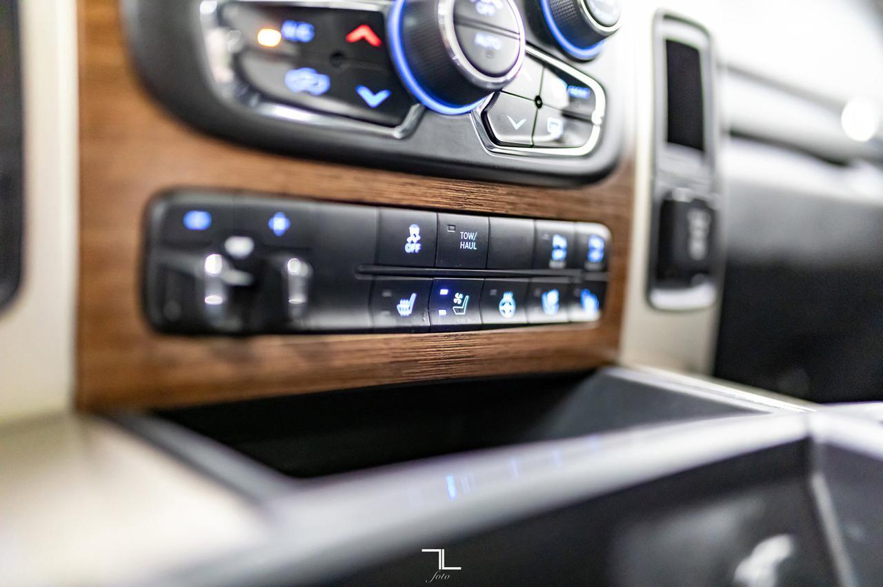 2014 Ram 1500 4x4 Crew Cab Laramie Leather Roof Nav BCam Red Deer AB