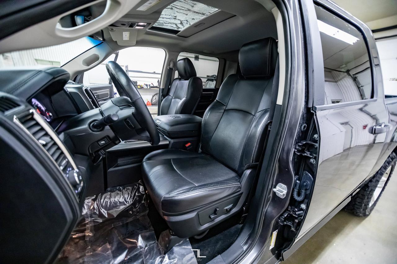 2014 Ram 1500 4x4 Crew Cab Sport Leather Roof Nav Red Deer AB