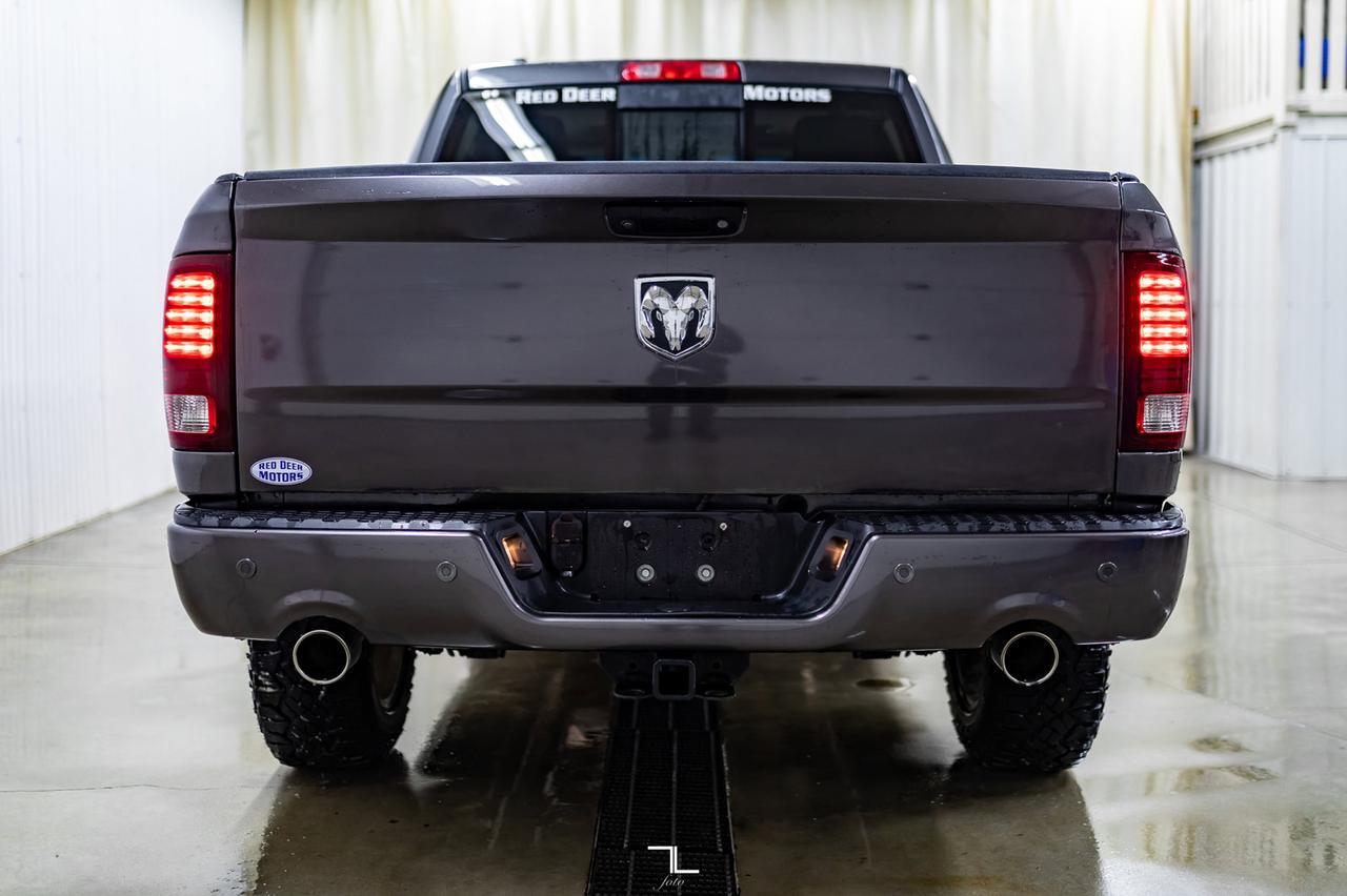 2014 Ram 1500 4x4 Crew Cab Sport Leather Roof Nav Red Deer AB