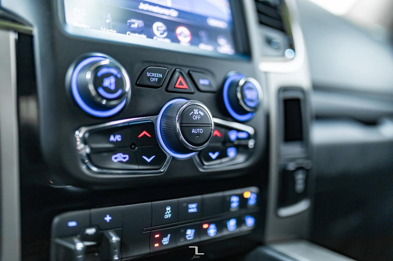 2014 Ram 1500 4x4 Crew Cab Sport Leather Roof Nav Red Deer AB