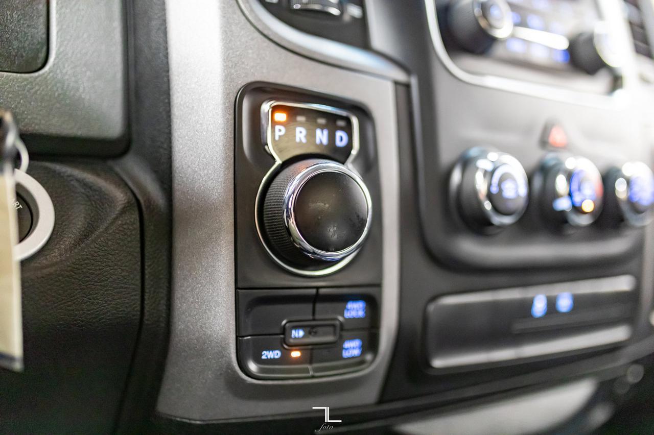 2014 Ram 1500 4x4 Quad Cab SXT Red Deer AB