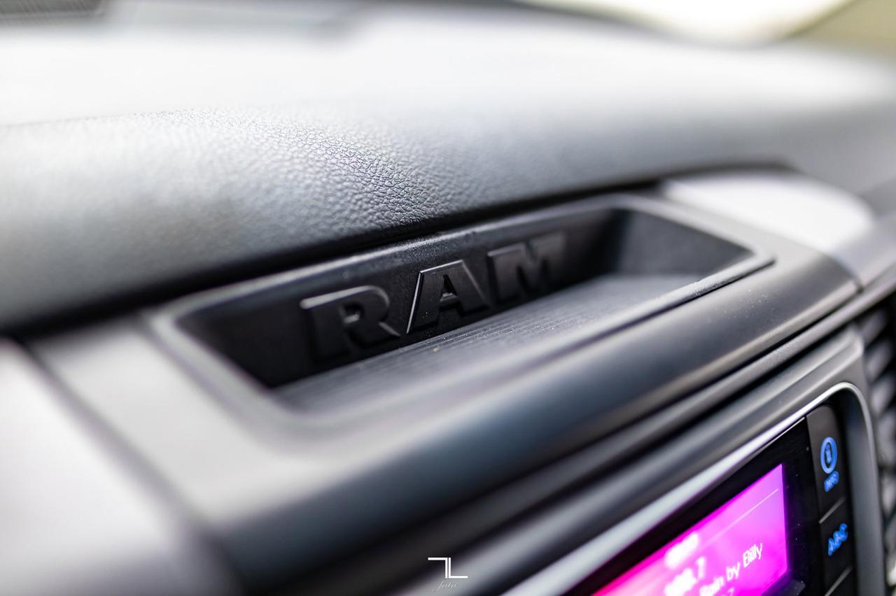 2014 Ram 1500 4x4 Quad Cab SXT Red Deer AB