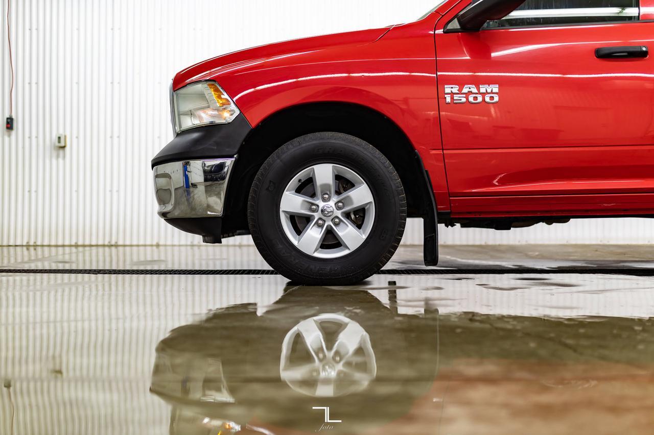 2014 Ram 1500 4x4 Quad Cab SXT Red Deer AB