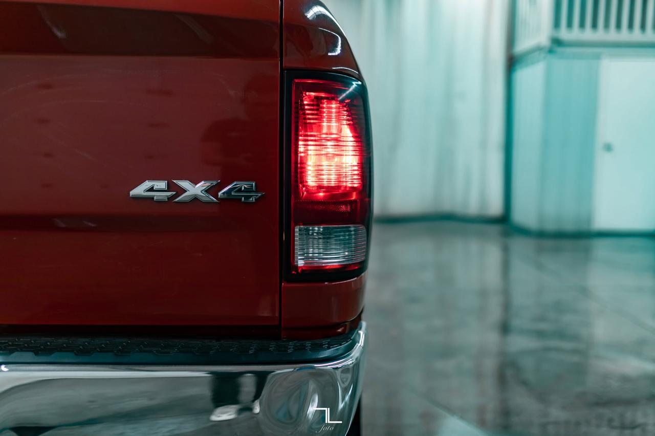 2014 Ram 1500 4x4 Quad Cab SXT Red Deer AB