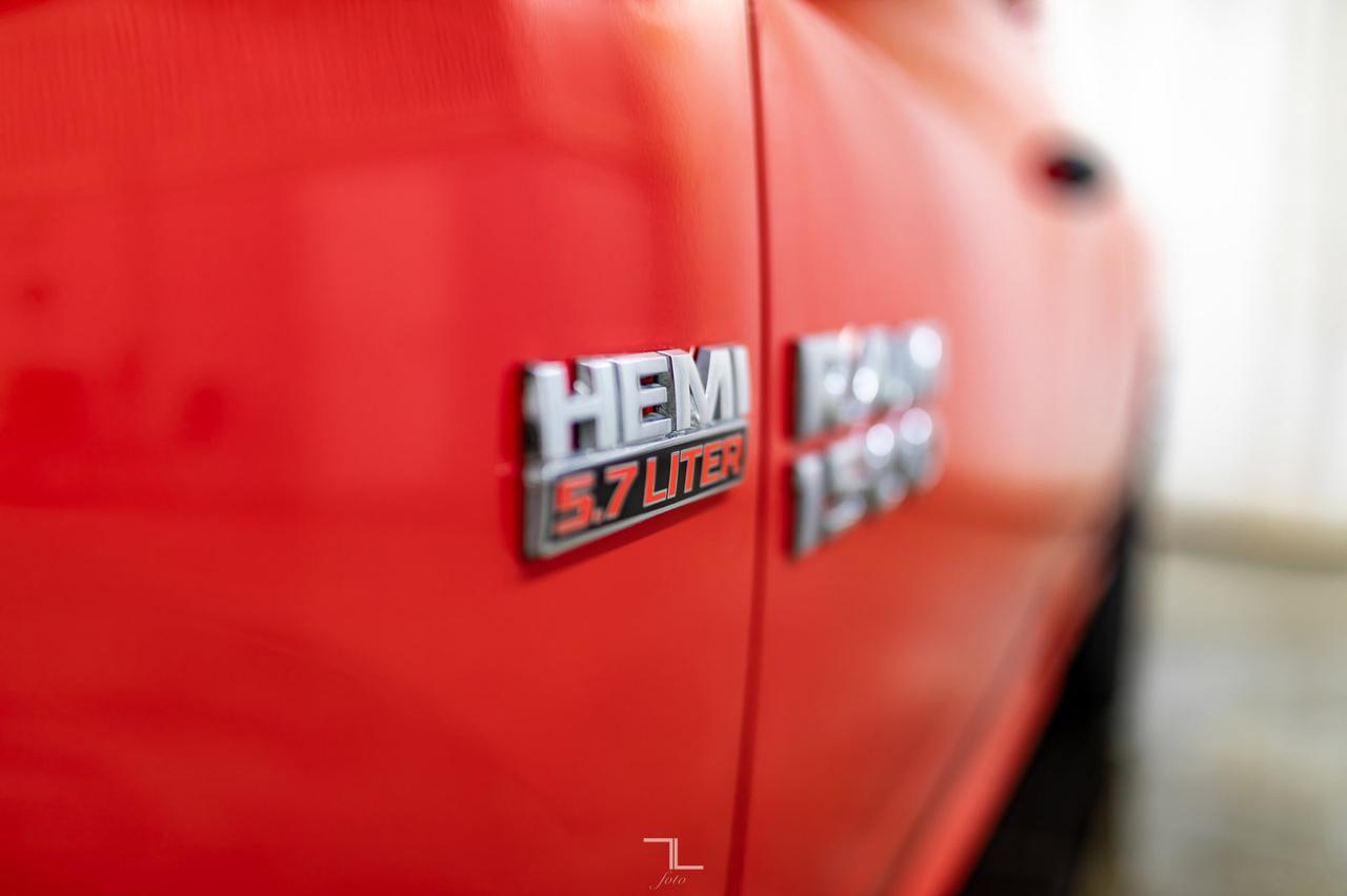 2014 Ram 1500 4x4 Reg Cab ST Longbox HEMI Red Deer AB