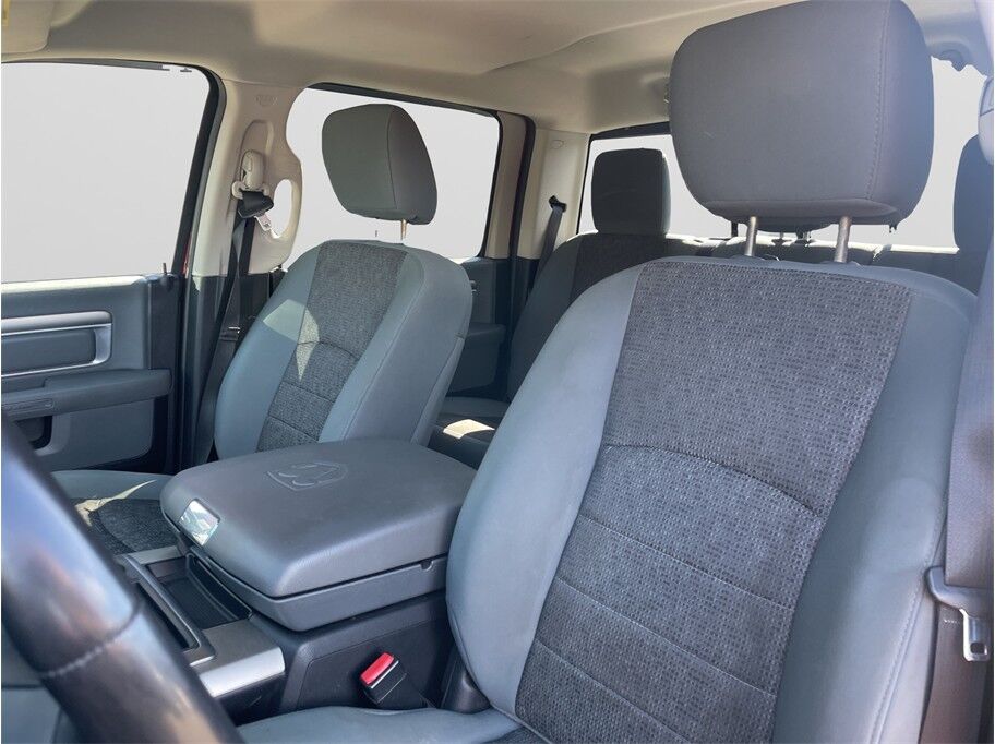 2014 Ram 1500 Crew Cab Outdoorsman Pickup 4D 5 1/2 ft Port Orchard WA