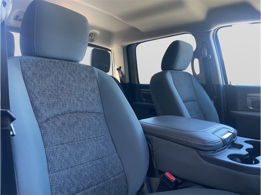 2014 Ram 1500 Crew Cab SLT Pickup 4D 5 1/2 ft Port Orchard WA