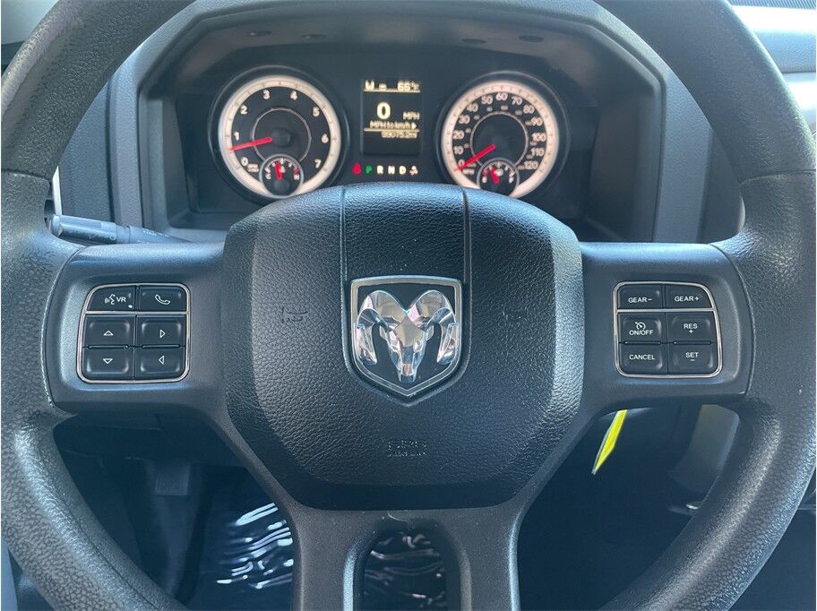 2014 Ram 1500 Crew Cab SLT Pickup 4D 5 1/2 ft Port Orchard WA