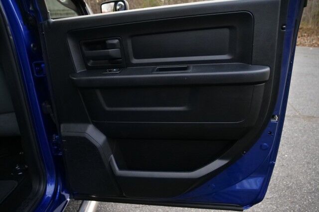 2014 Ram 1500 Express 4X4 / Popular Equipment Group / 5.7L V8! High Point NC