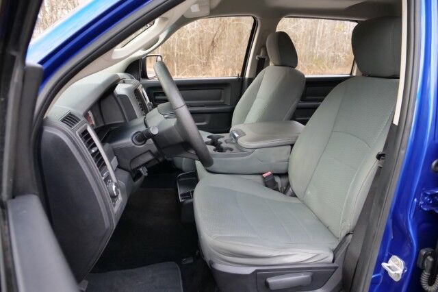 2014 Ram 1500 Express 4X4 / Popular Equipment Group / 5.7L V8! High Point NC