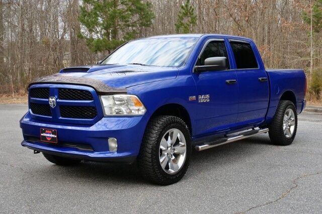 2014 Ram 1500 Express 4X4 / Popular Equipment Group / 5.7L V8! High Point NC