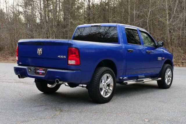 2014 Ram 1500 Express 4X4 / Popular Equipment Group / 5.7L V8! High Point NC