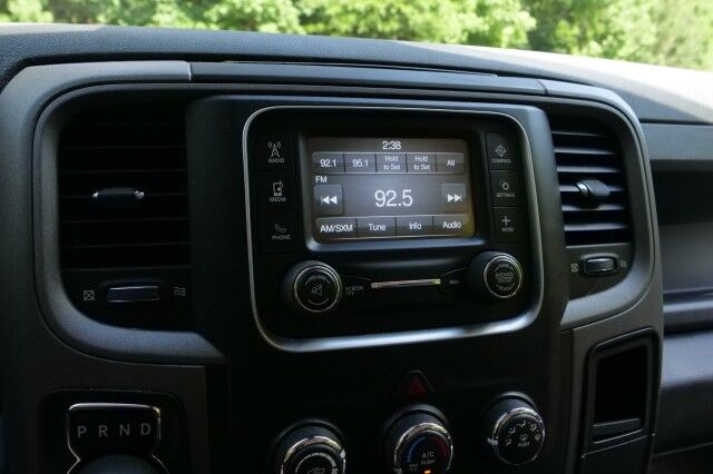 2014 Ram 1500 Express / 5.7L V8 / Popular Equipment Group! High Point NC