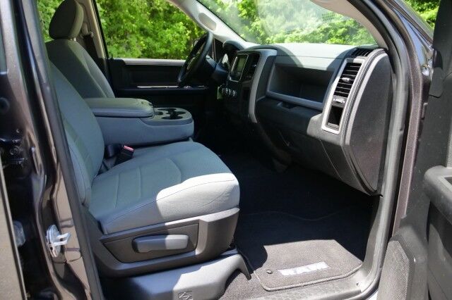 2014 Ram 1500 Express / 5.7L V8 / Popular Equipment Group! High Point NC