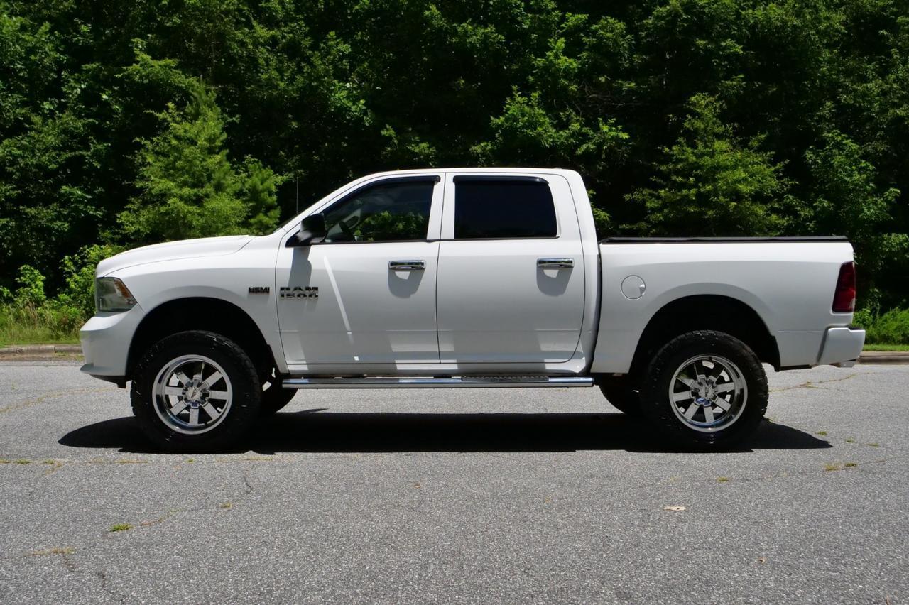 2014 Ram 1500 Express / 5.7L V8 / Wheels & Tires! Lincolnton NC