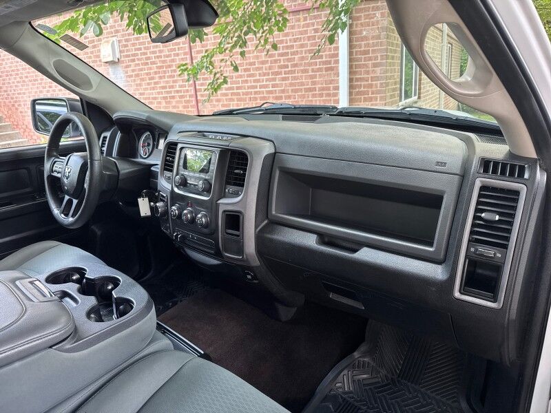 2014 Ram 1500 Express Crew Cab 4WD Arlington VA