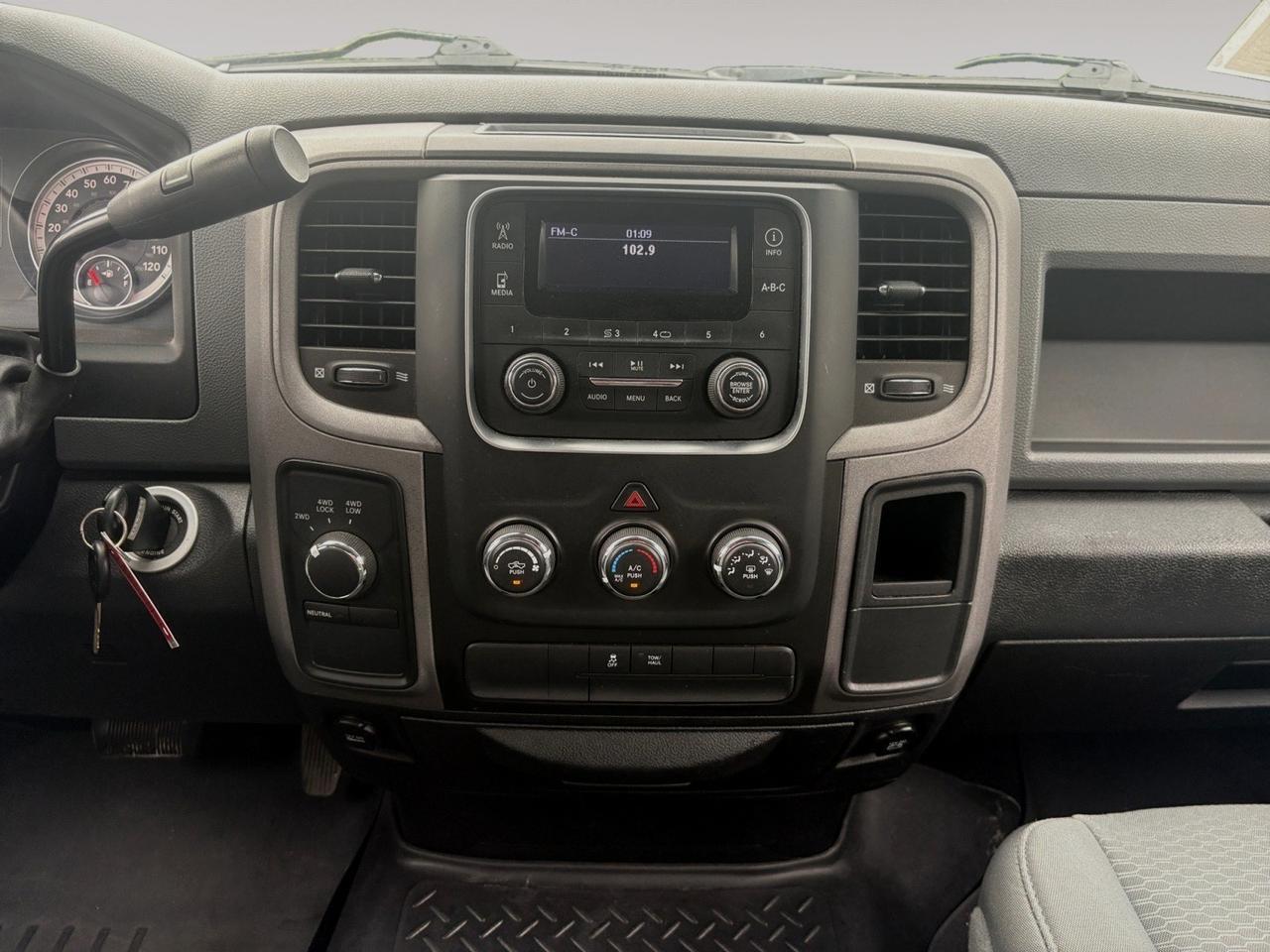 2014 Ram 1500 Express, LIFTED, TOW PACKAGE, BLUETOOTH, BED LINER,CLEAN CEDRTIFIED CARFAX, RAM INTO SUMMER! Virginia Beach VA
