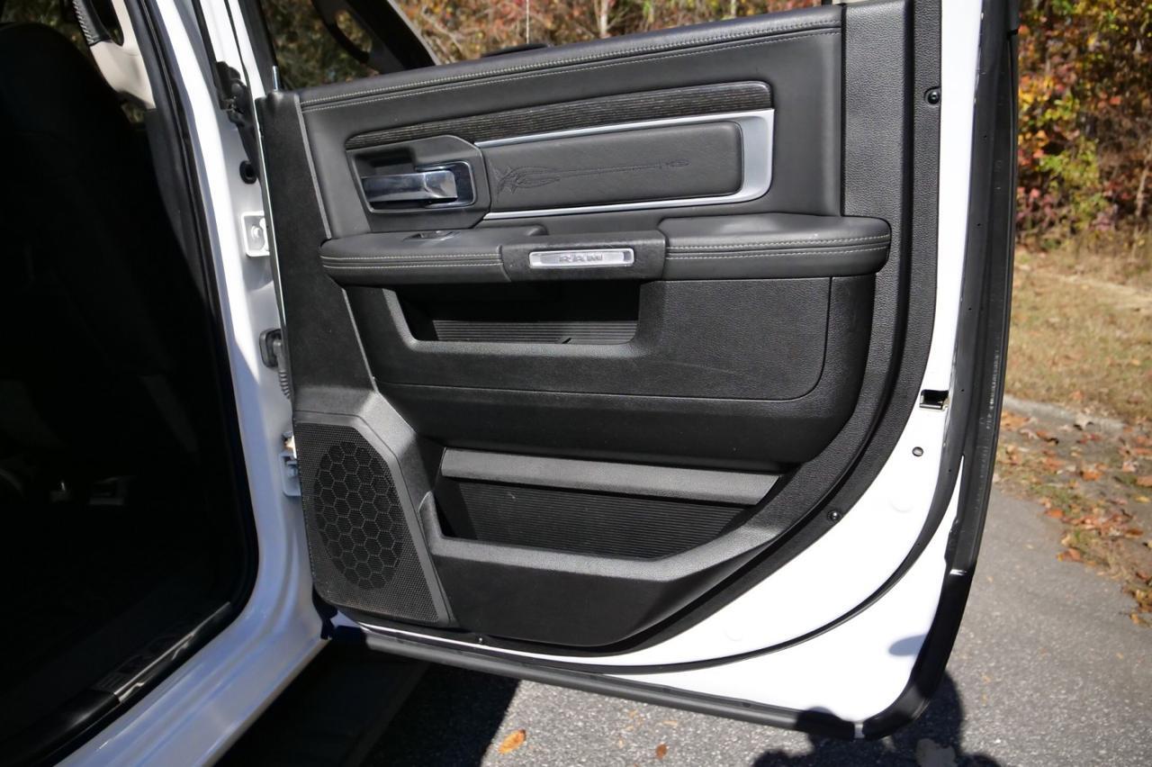 2014 Ram 1500 Laramie LIMITED 4X4 / Air Suspension / 3.0L EcoDiesel! Lincolnton NC