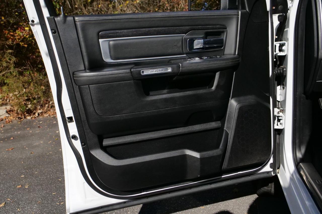 2014 Ram 1500 Laramie LIMITED 4X4 / Air Suspension / 3.0L EcoDiesel! Lincolnton NC