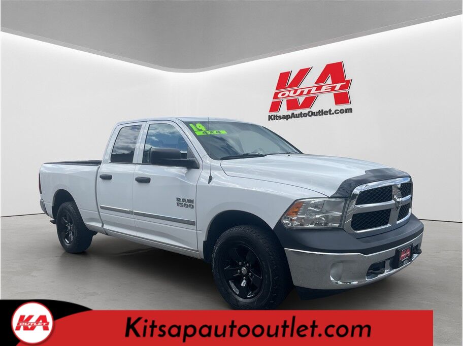 2014 Ram 1500 Quad Cab Tradesman Pickup 4D 6 1/3 ft