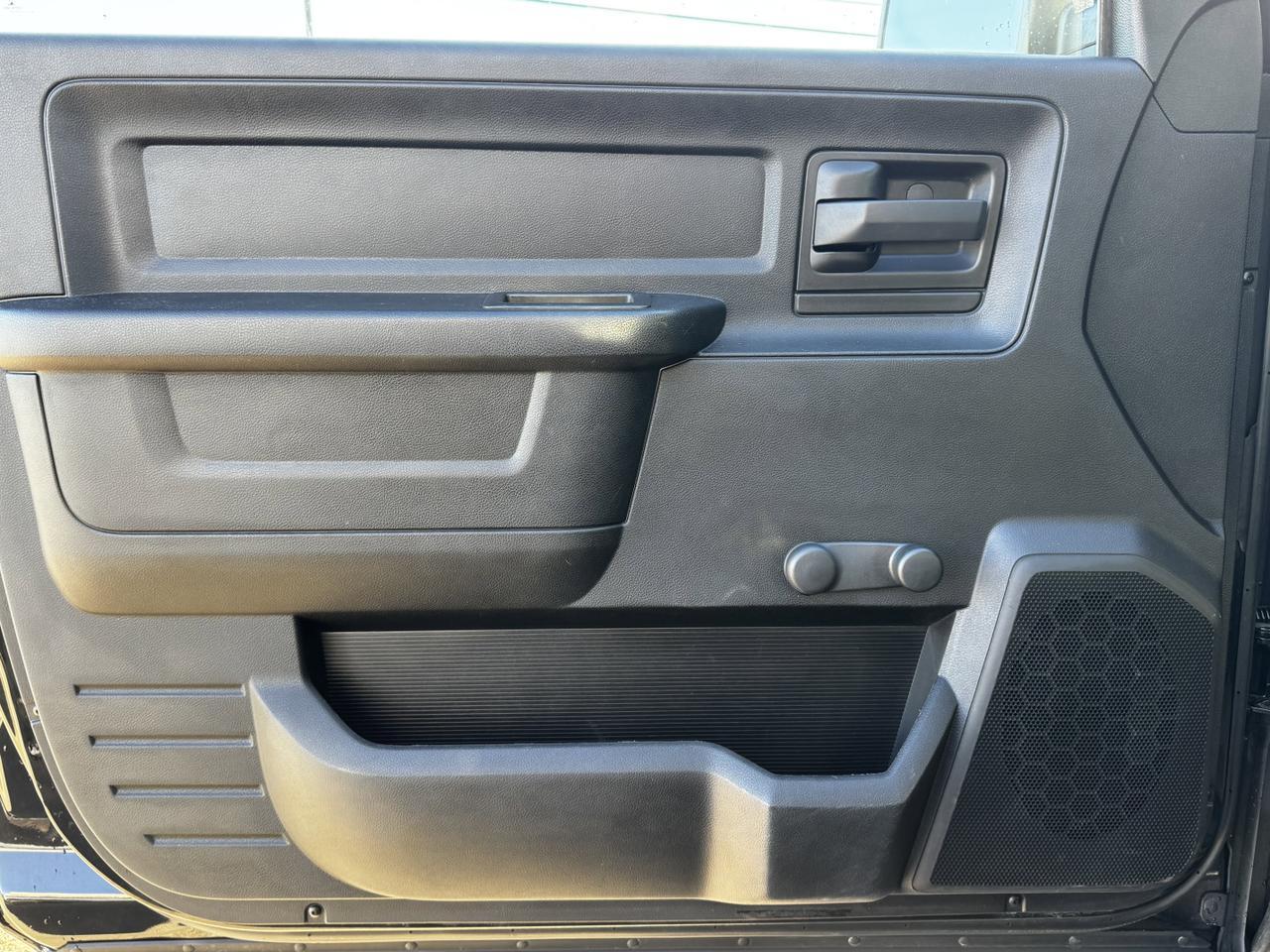 2014 Ram 1500 ST Regular Cab RWD | V8 | Low KMs | 3 Passenger Bench | UConnect 3 Redwater AB