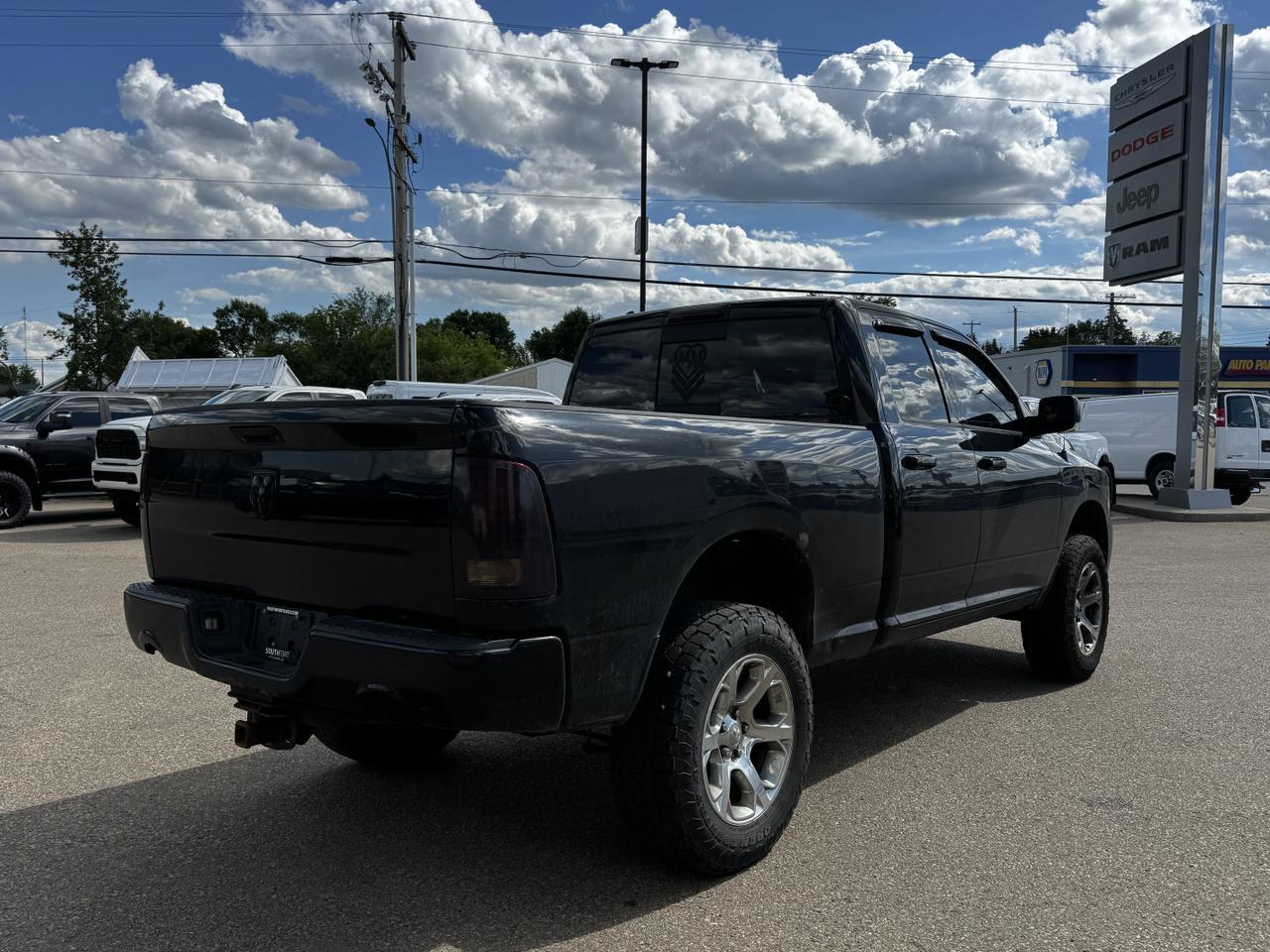 2014 Ram 1500 Sport Quad Cab 4x4 | Blowout Special | HEMI V8 | Backup Camera | Sunroof Redwater AB