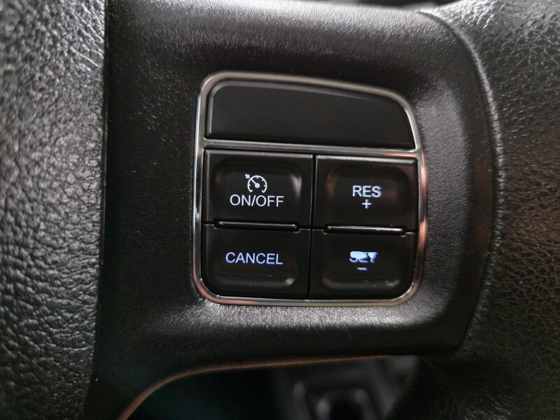 2014 Ram 2500 4WD Lifted Camper Shell 6.7L Diesel Fox Shocks 35in Toyo Tires FREE WARRANT Call (682)587-6288 Arlington TX