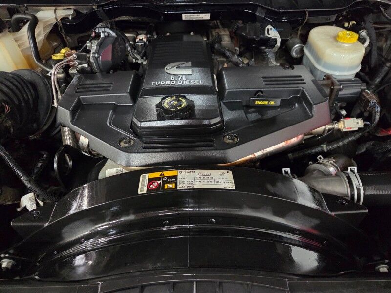 2014 Ram 2500 4WD Lifted Camper Shell 6.7L Diesel Fox Shocks 35in Toyo Tires FREE WARRANT Call (682)587-6288 Arlington TX