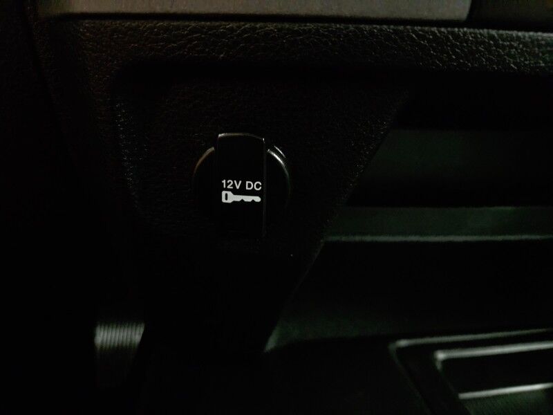 2014 Ram 2500 4WD Lifted Camper Shell 6.7L Diesel Fox Shocks 35in Toyo Tires FREE WARRANT Call (682)587-6288 Arlington TX