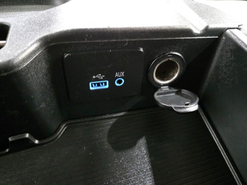 2014 Ram 2500 4WD Lifted Camper Shell 6.7L Diesel Fox Shocks 35in Toyo Tires FREE WARRANT Call (682)587-6288 Arlington TX