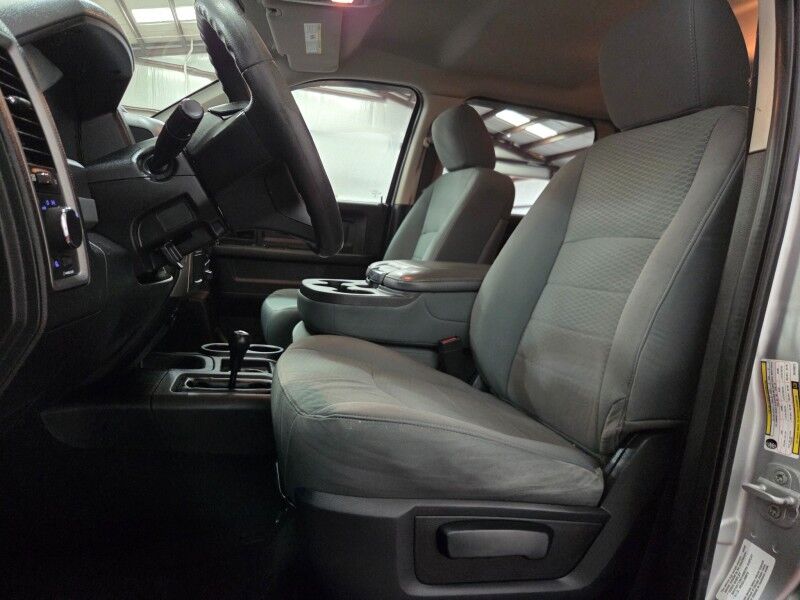 2014 Ram 2500 4WD Lifted Camper Shell 6.7L Diesel Fox Shocks 35in Toyo Tires FREE WARRANT Call (682)587-6288 Arlington TX